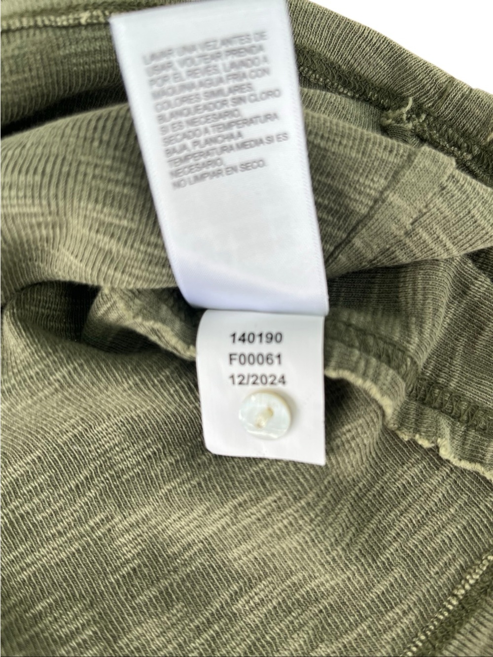 Lucky Brand Dusty Olive Slub Henley Top NWT Size Small - Picture 12 of 15